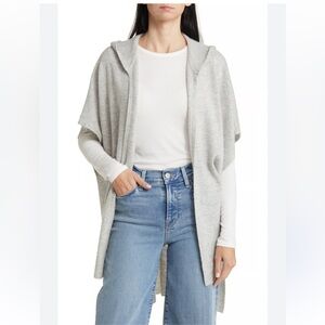Nordstrom Heather Gray cashmere /wool Ruana
